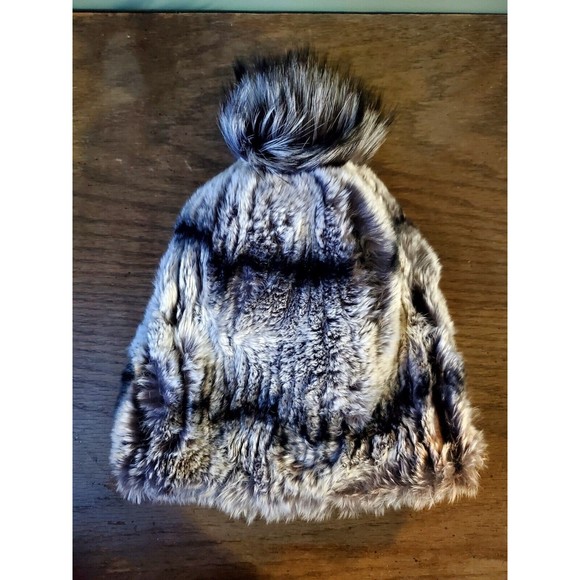 Annabelle New York Women's Rabbit Fur & Fox Fur Pom Pom Beanie Gray One Size - Picture 3 of 8